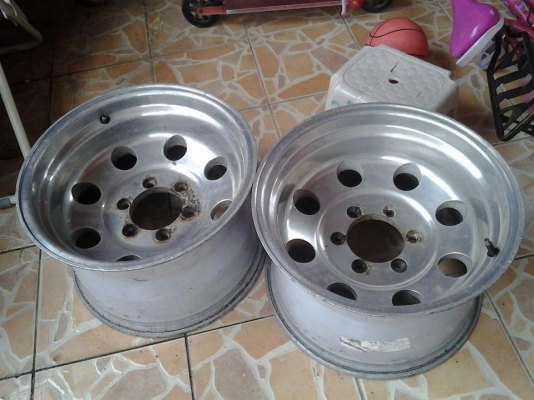 หยดน้ำ made in usa ขอบ 16x10 off -24 ล้อ 6 รู มีคู่เดียว