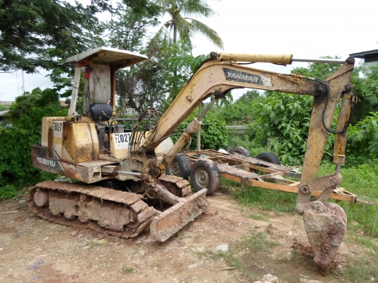 ขายรถแบคโฮยันมาร์ โทร 081-8857576