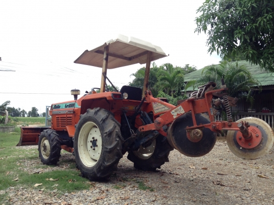 ขาย Kubota L1-225 2เพลา มีใบดัน พร้อมผาน 5 สนใจโทรติดต่อครับ ขาย Kubota L1-225 2เพลา มีใบดัน พร้อมผาน 5 สนใจโทรติดต่อครับ