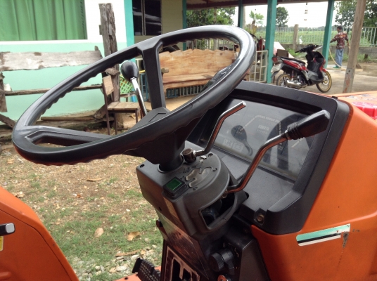 ขาย Kubota L1-225 2เพลา มีใบดัน พร้อมผาน 5 สนใจโทรติดต่อครับ ขาย Kubota L1-225 2เพลา มีใบดัน พร้อมผาน 5 สนใจโทรติดต่อครับ