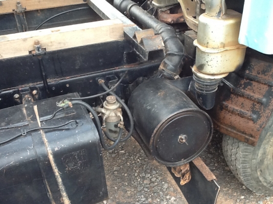 (ขายแล้วค่ะ เสี่ยขจรศักดิ์ จ.สมุทปราการ)หกล้อดั้ม  NKR 3 คิว  88 แรงม้า  เดิมทั้งคัน  (รถห้างแท้) เล่มพร้อมโอน