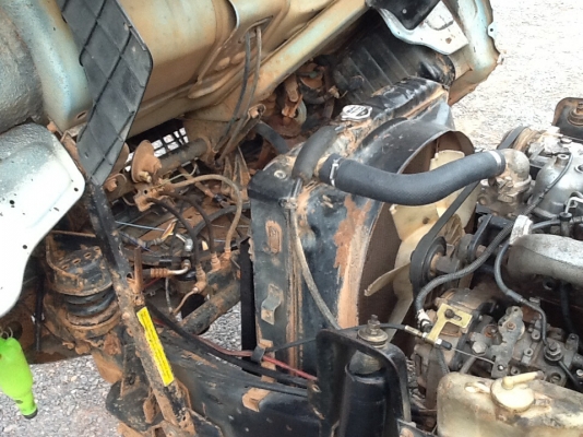 (ขายแล้วค่ะ เสี่ยขจรศักดิ์ จ.สมุทปราการ)หกล้อดั้ม  NKR 3 คิว  88 แรงม้า  เดิมทั้งคัน  (รถห้างแท้) เล่มพร้อมโอน