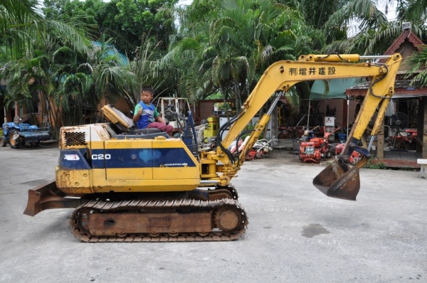 ขายแบคโฮ komatsu pc20-6 สวยเดิมจากญี่ปุ่นยังไม่เคยใช้ในไทย 219,000เท่านั้น!!!