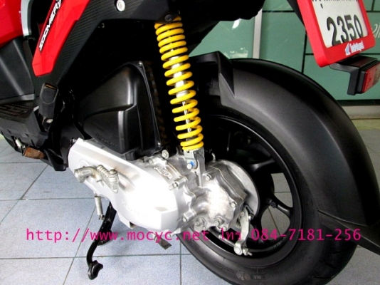 ZOOMER สีแดง รถเดือน ต.ค. ปี 2556 ไมล์ 8 พันโล ของแถม 3 รายการ 39900