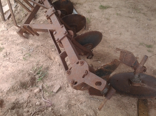 ขายตามสภาพพาน4ดิตกับรถไถคูโบต้า20แรงลดเหลือ2700บาท ขายตามสภาพพาน4ดิตกับรถไถคูโบต้า20แรงลดเหลือ2700บาท