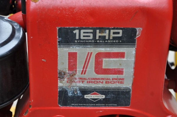 ปั้มน้ำ  WACKER made in usa 16แรง ตัวใหญ่ๆ นำเข้าจากญี่ปุ่นยังไม่เคยใช้นไทย 16,000เท่านั้น!!