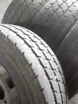 195R14 กะทะล้อพร้อมยางBRIDGESTONE LEO 677  ชุด 4 ล้อ  โทร.081-427-3941