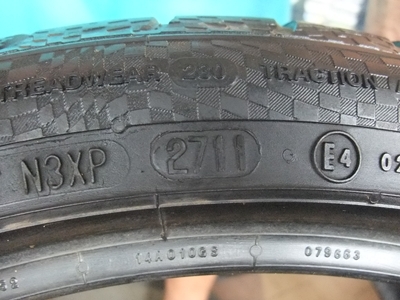 ยาง continental 255/35/18 ปี11