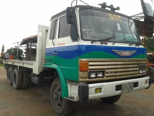 ขายด่วนHINO KT725 พื้นเรียบเครื่องEH700 พาวเวอร์ช่วงล่างเดิมคลัชชีดีเพลาเดียวหัวไฟฟ้า