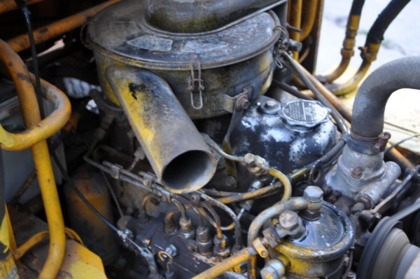 ขายรถตัก KOMATSU SD10 สวยเดิมจากญี่ปุ่น งากระดก ยังไม่เคยใช้ในไทย 129,000เท่านั้น