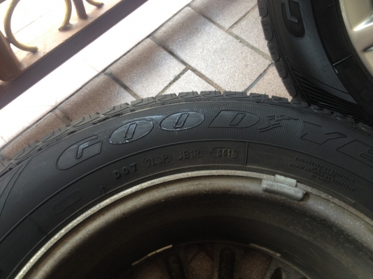 เเม็ก NISSAN เทียน่า230JM พร้อมยางGOODYEAR205 65 16ปี13สภาพใหม่ๆ
