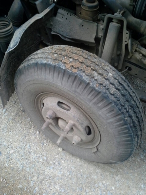 6ล้อรั้ว IZUZU NKR 100แรงม้า ปี48 รถสวย พร้อมใช้งาน เกียร์สั้น ยกหัวได้ ยางสวย เอกสารพร้อม ราคาต่อรองได้ 087-2976734