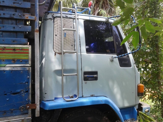 10ล้อล่อง 1เพลา isuzu JCM วางหัวร็อกกี้ เครื่องเดิม คัทซีเดิม คัทซีสวยมีสนิมนิดหน่อย รถพร้อมใช้งาน ราคาต่อรองได้ เอกสารพร้อม 087-2976734