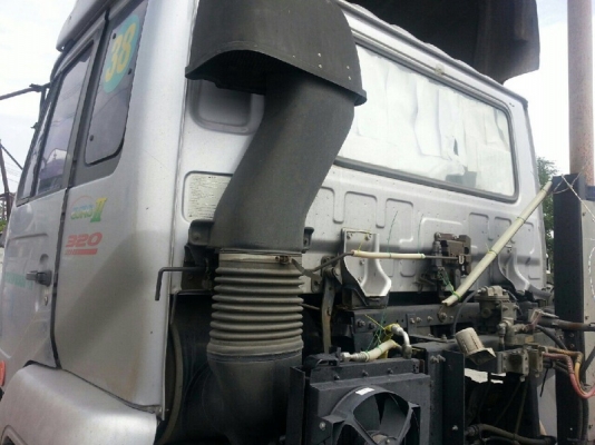 รถนิตสัน 10 ล้อ หัวลาก 320 แรงม้า. ปี 47 สนใจติดต่อ 081 - 6079515 รถนิตสัน 10 ล้อ หัวลาก 320 แรงม้า. ปี 47 สนใจติดต่อ 081 - 6079515