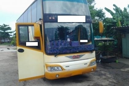 รถบัส HINO VIPชั้นครึ่ง32ที่นั่งแอร์ห้องน้ำ เครื่องHO7Dเทอร์โบ(เครื่่องท้าย)