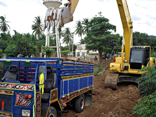 ขอบคุณ   truck2handครับ ส่งแล้วครับ กำแพงเพชร