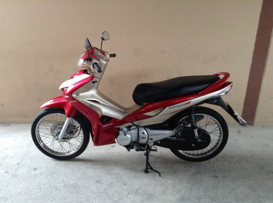 ขาย!!! เวฟ110ไอออโต้ สต๊าทมือ สภาพสวย ปี53 รถเครื่องดีคับ ขับขี่ดี ทะเบียนครบ