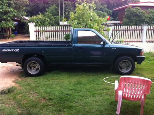 ขายดาวน์50000บาทรถกระบะตอนเดียวTOYOTA ไมตี้ ปี40