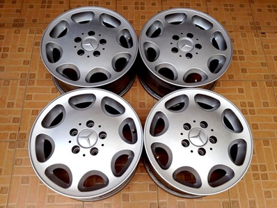 แม็กซ์ BENZ 15 นิ้ว 8 ช่อง ET40 ตจวส่งได้ แม็กซ์ BENZ 15 นิ้ว 8 ช่อง ET40 ตจวส่งได้