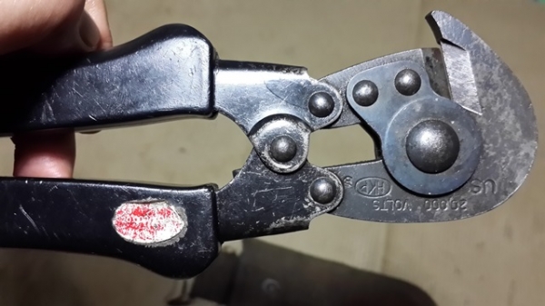 คีมตัดสาย สนาม US งานเก่าสภาพเยี่ยม เหนียวๆ