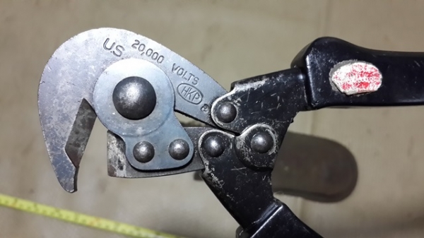 คีมตัดสาย สนาม US งานเก่าสภาพเยี่ยม เหนียวๆ