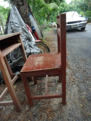 โต๊ะ+เก้าอี้นักเรียน โต๊ะ+เก้าอี้นักเรียน