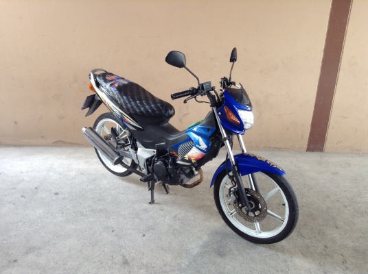 ขาย!!! โซนิค รุ่นท็อปล้อแม็ก ปี45 รถเครื่องดีคับ ทะเบียนครบ ภาษีไม่หมด