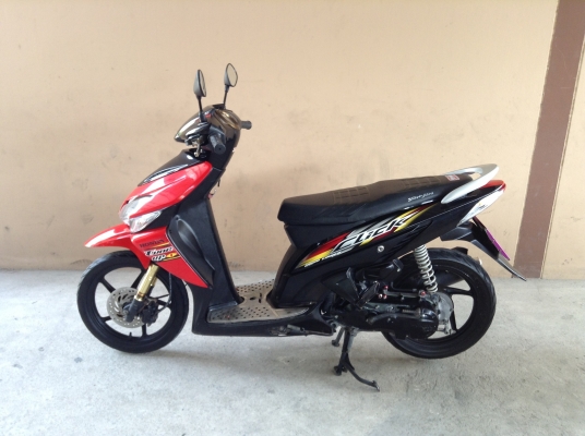 ขาย!!! ฮอนด้าคลิ๊ก รุ่นท็อปล้อแม็ก ปี51 รถเครื่องดีคับ ทะเบียนครบ ภาษีไม่หมด