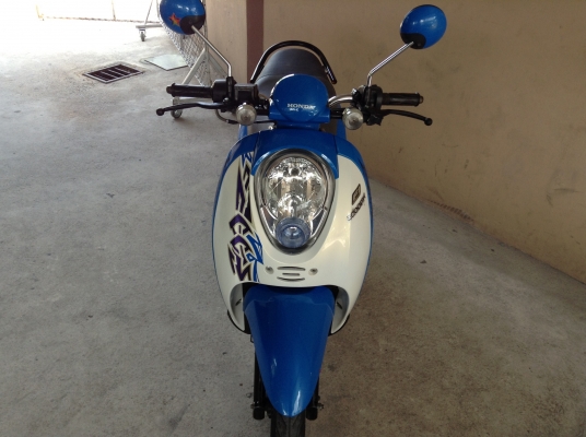 ขาย!!! ฮอนด้าสกู๊ปปี้ไอ สภาพสวย ปี54 รถเครื่องดีคับ ทะเบียนครบ ภาษีไม่หมด