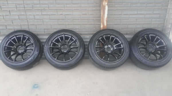 Advan ขอบ 17 5รู114 กว้าง 9.5 ทั้ง4วง พร้อมยางสวยๆ