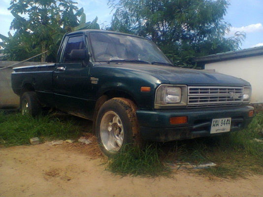 โตโยต้าม้ากระโดด LN40