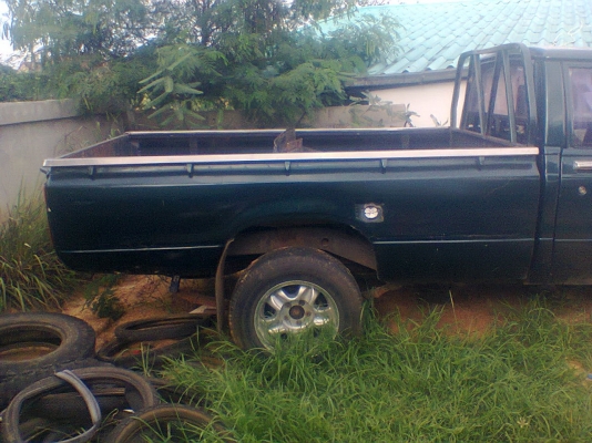 โตโยต้าม้ากระโดด LN40