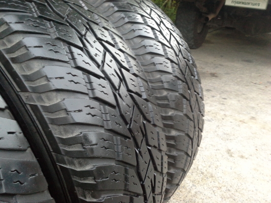 ยางToyo 245/70/16 ปี10 ดอกสวยๆไม่มีกินข้างไม่บวมไม่บั้ง