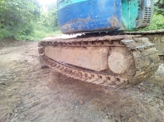 ขายรถแบคโฮSUMITOMO sh20uu-3รถสวยพร้อมใช้ราคาถูกเทียบเท่าขนาด30รุ่นนี้มีพิเศษเฟรมสามารถถ่างกว้างออกได้โดยไฮดอลิครุ่นไหม่มากๆๆเห็นแล้วจะอึ่ง