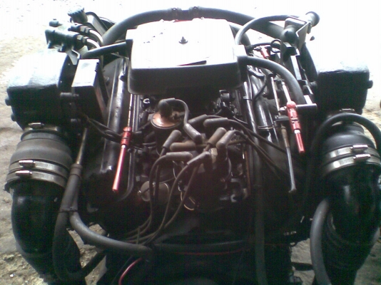 ขายเครื่องเรือ v8 (เครื่องติดได้ เดินนิ่งมาก)