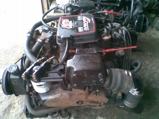 ขายเครื่องเรือ v8 (เครื่องติดได้ เดินนิ่งมาก)