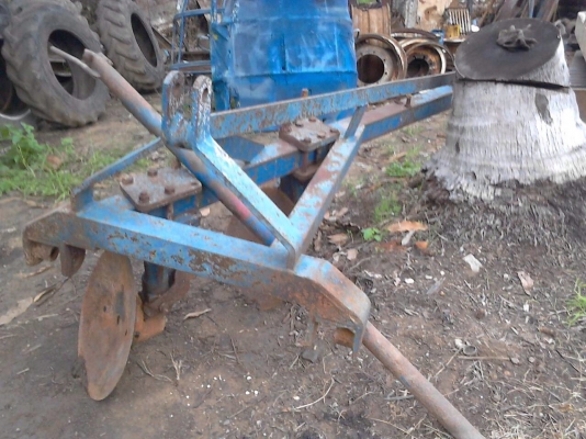 ขายผานรถไถฟอร์ด