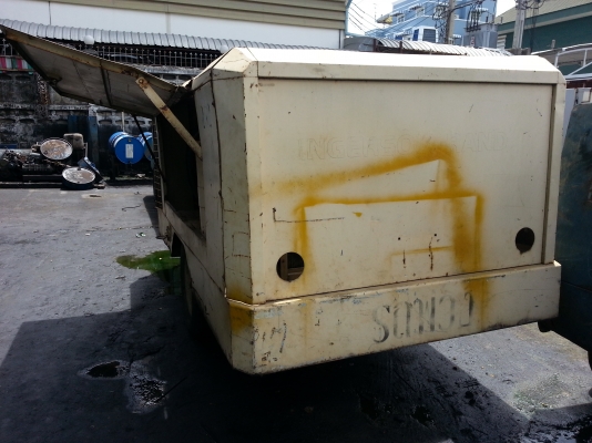 ขาย Ingersollrand 450 Cfm 8 Bar เครื่อง Perkins พร้อมใช้งาน ขาย Ingersollrand 450 Cfm 8 Bar เครื่อง Perkins พร้อมใช้งาน
