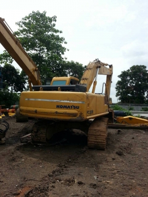 ขายรถแบคโฮ KOMATSU pc 200-6รถสวยพร้อมใช้ช่วงล่างเต็มเอกสารพร้อมรถJAPAN
