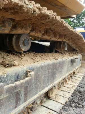 ขายรถแบคโฮ KOMATSU pc 200-6รถสวยพร้อมใช้ช่วงล่างเต็มเอกสารพร้อมรถJAPAN