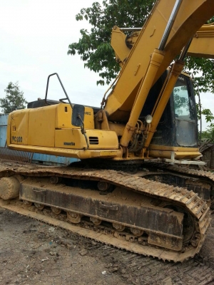 ขายรถแบคโฮ KOMATSU pc 200-6รถสวยพร้อมใช้ช่วงล่างเต็มเอกสารพร้อมรถJAPAN