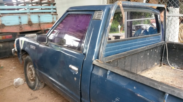 ขายนิสสันsd23  ดีเชลถูกๆๆ พร้อมใช้38000