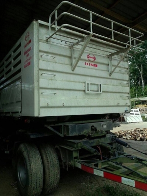 ขายหาง สามมิต 3 เพลา. ปี 54. สนใจติดต่อ 081 - 6079515 ขายหาง สามมิต 3 เพลา. ปี 54. สนใจติดต่อ 081 - 6079515