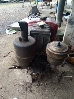 เครื่องสูบนํ้ามิตซู 7-8 แรง ใช้งานได้ดีครับ แห้งๆ แน่นๆ