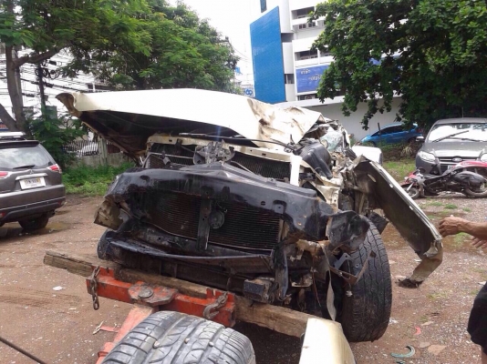 ซากนิสสันเครื่องZDI 3000 รื้อขายอะไหลทุกชิ้น