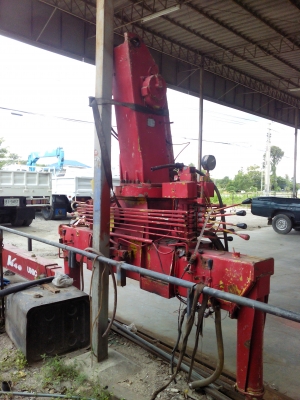 ขายเครนUNIC   4  ตัน  สภาพดีพร้อมใช้ราคาโดนใจ