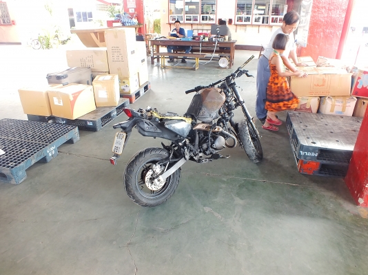 ส่งรถให้แล้วครับ