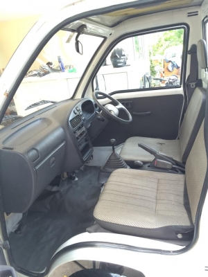 s110p 4x4 มีสโล ยกดั้ม ยกสูง3นิ้ว ทำสี พ่นกันสนิมแล้ว มีชุดลาก เทเลอร์ ครบชุด