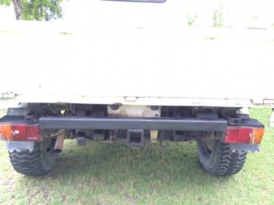 s110p 4x4 มีสโล ยกดั้ม ยกสูง3นิ้ว ทำสี พ่นกันสนิมแล้ว มีชุดลาก เทเลอร์ ครบชุด