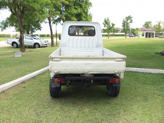 s110p 4x4 มีสโล ยกดั้ม ยกสูง3นิ้ว ทำสี พ่นกันสนิมแล้ว มีชุดลาก เทเลอร์ ครบชุด